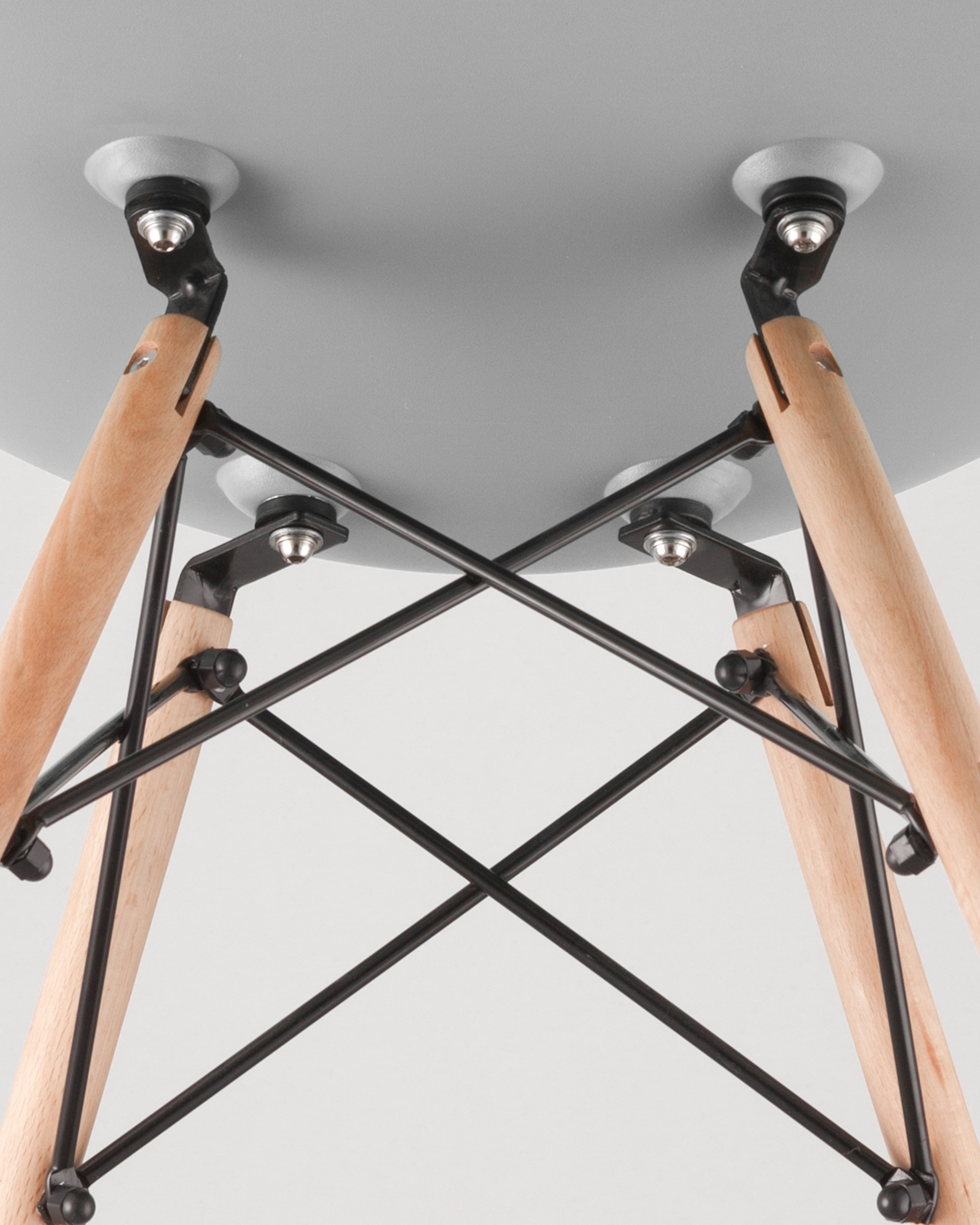kreplenie_Eames_Gray_w1bq-zt