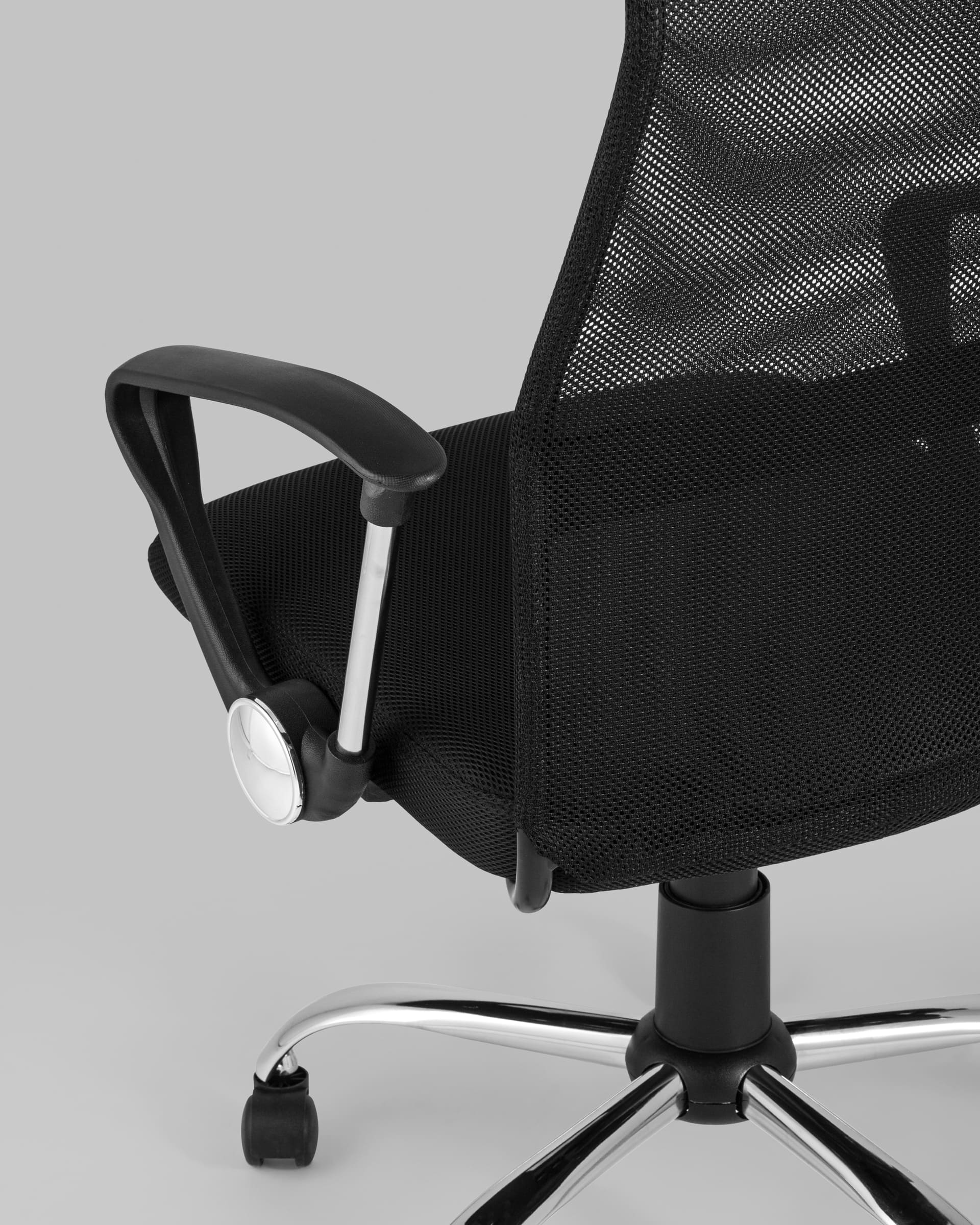 kreslo-ofisnoe-topchairs-benefit-chernoe_Gray__6_