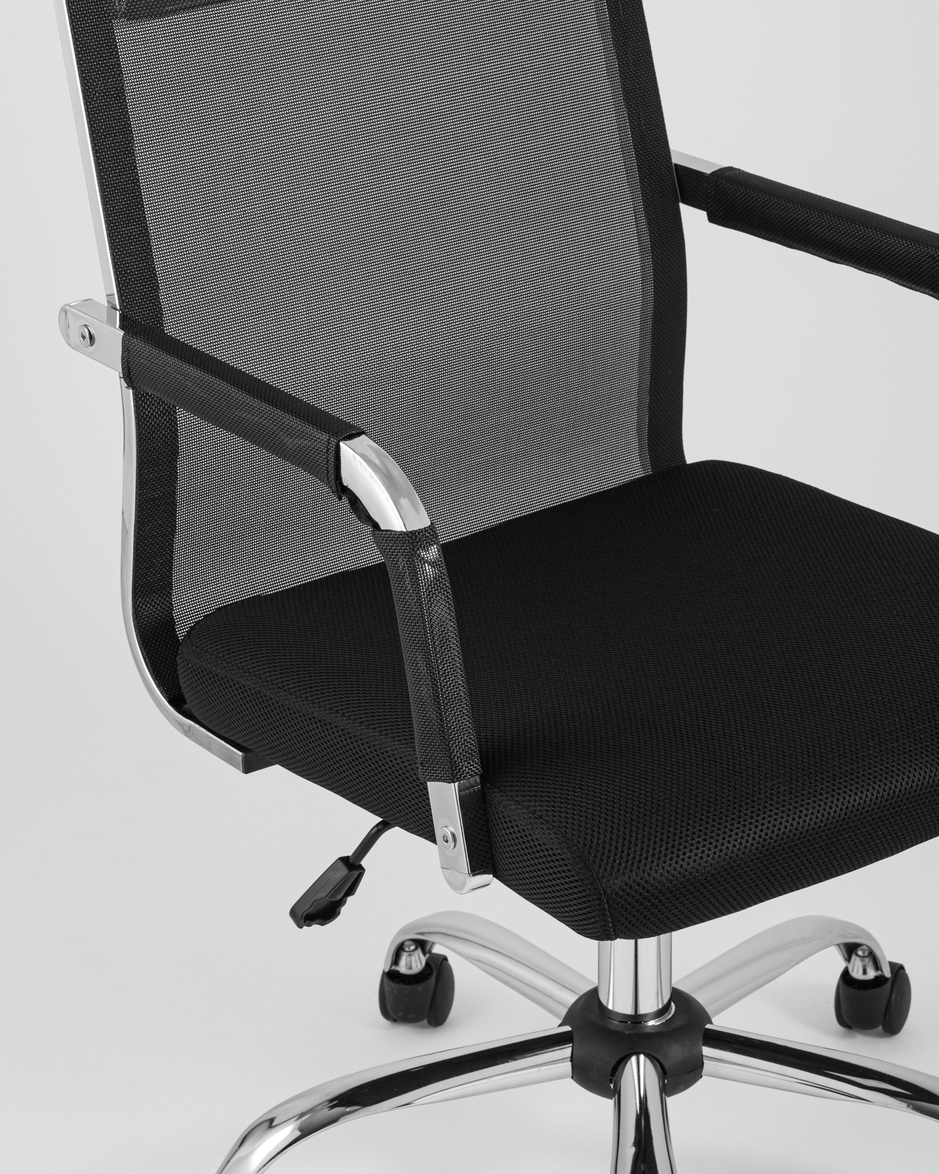 kreslo-ofisnoe-topchairs-clerk-chernoe__7_