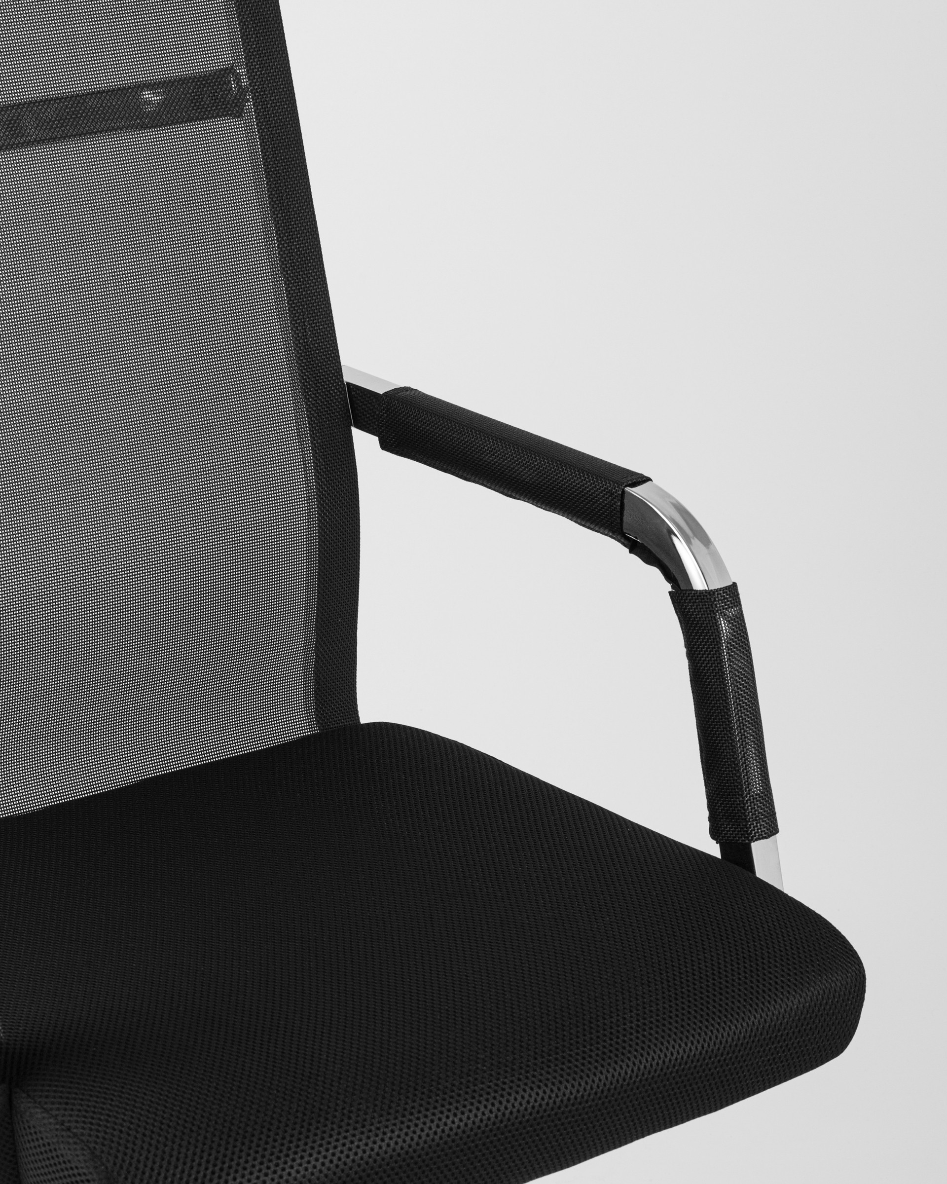 kreslo-ofisnoe-topchairs-clerk-chernoe__8_