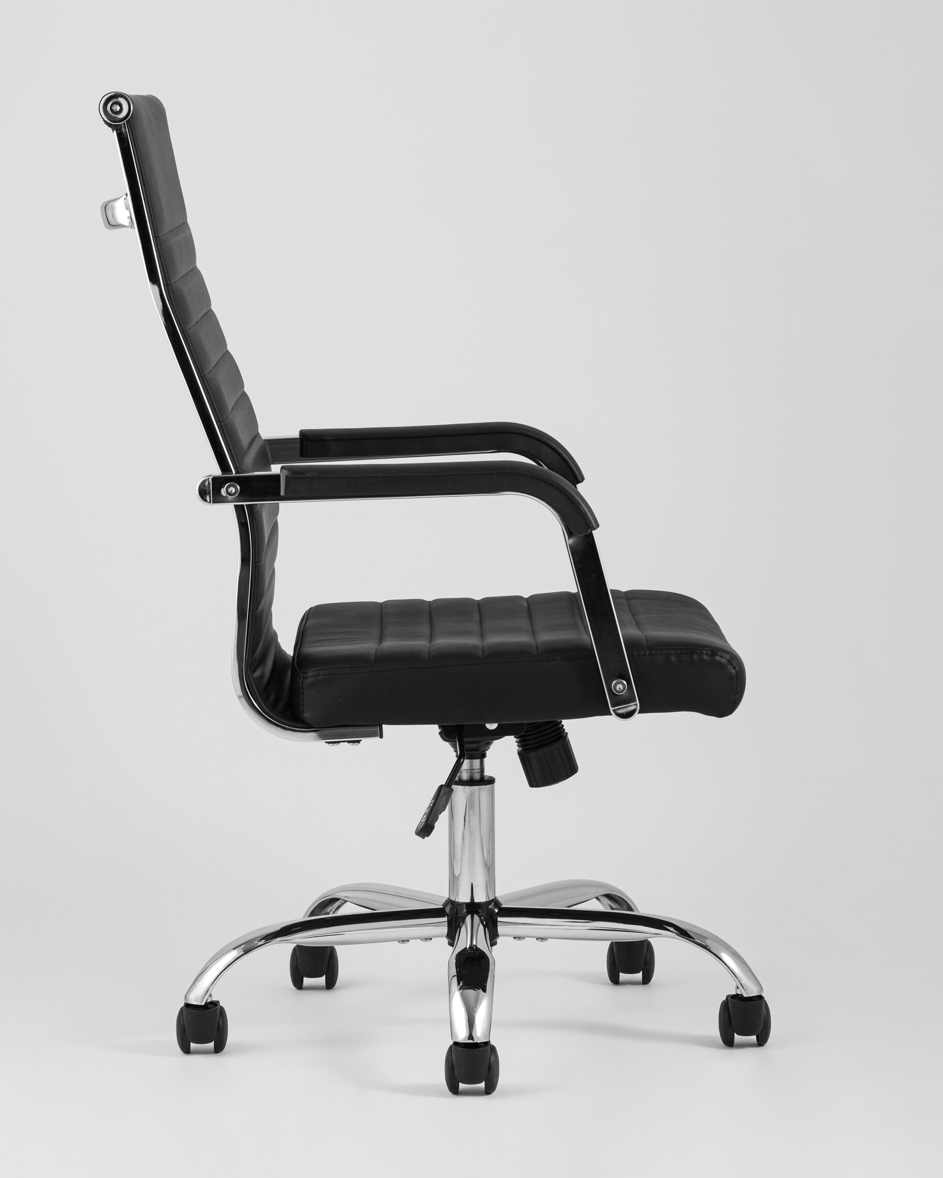 kreslo-ofisnoe-topchairs-unit-chernoe__3_