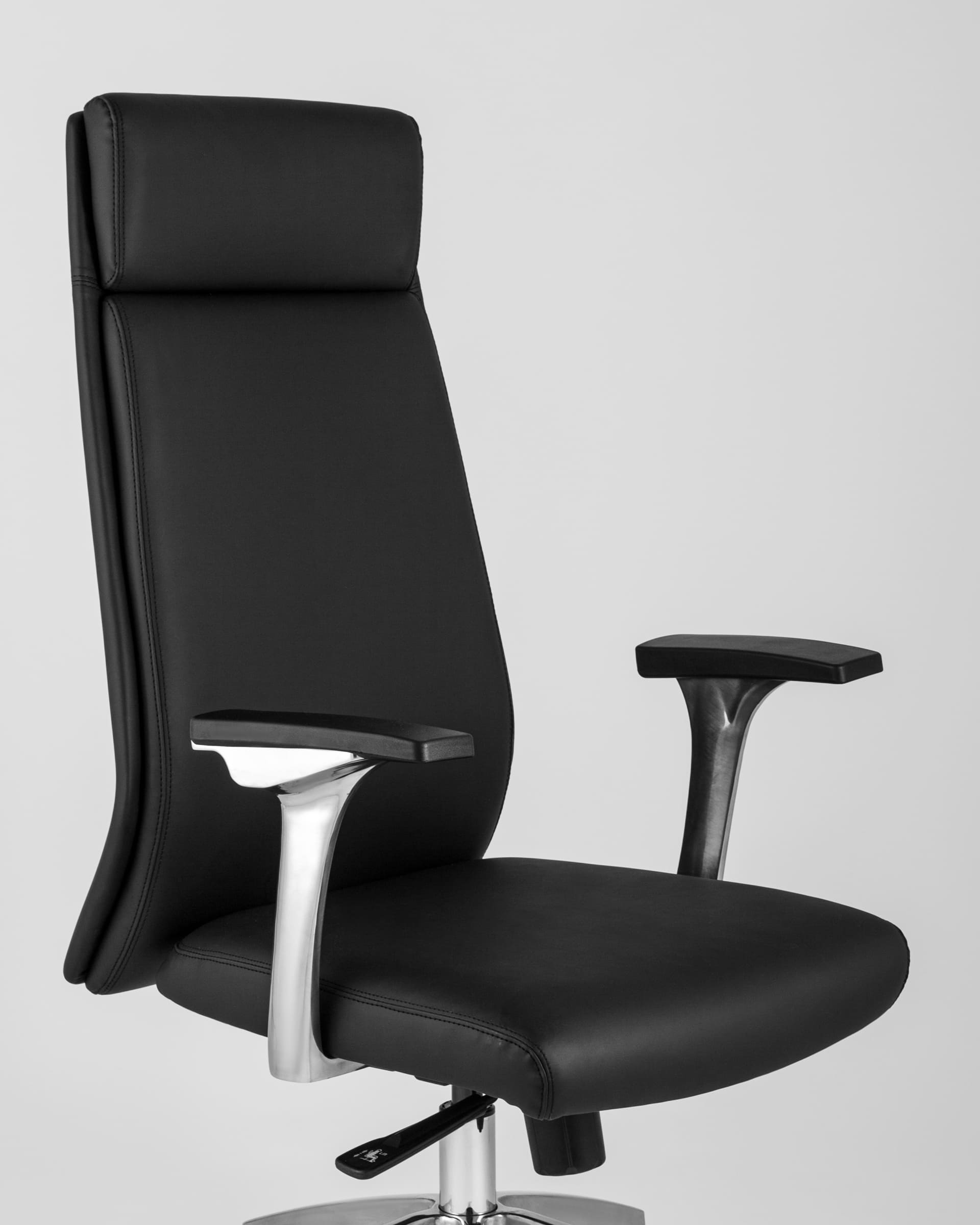 kreslo-rukovoditelya-topchairs-armor-chernoe_Gray__7_