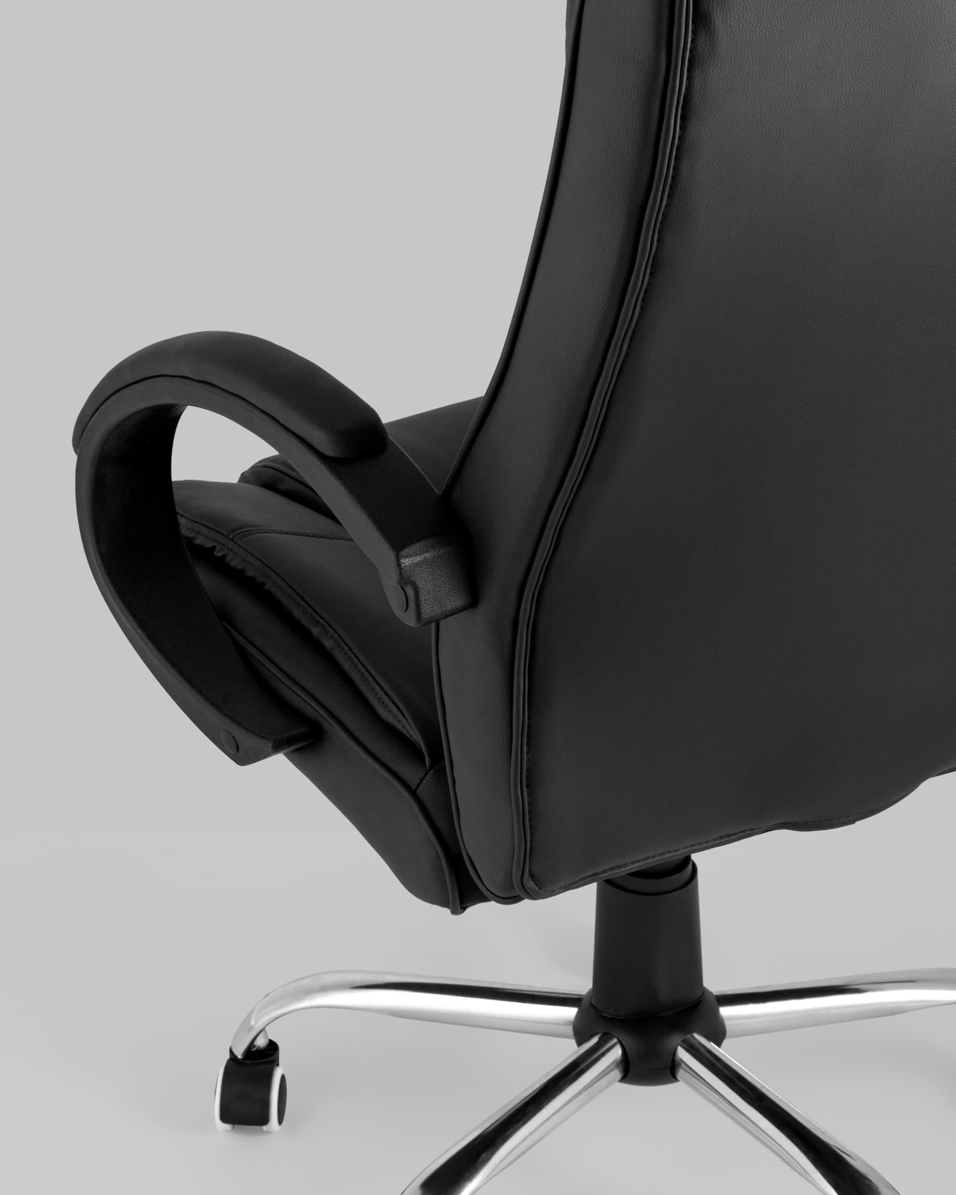 kreslo-rukovoditelya-topchairs-atlant-chernoe_Gray__5_