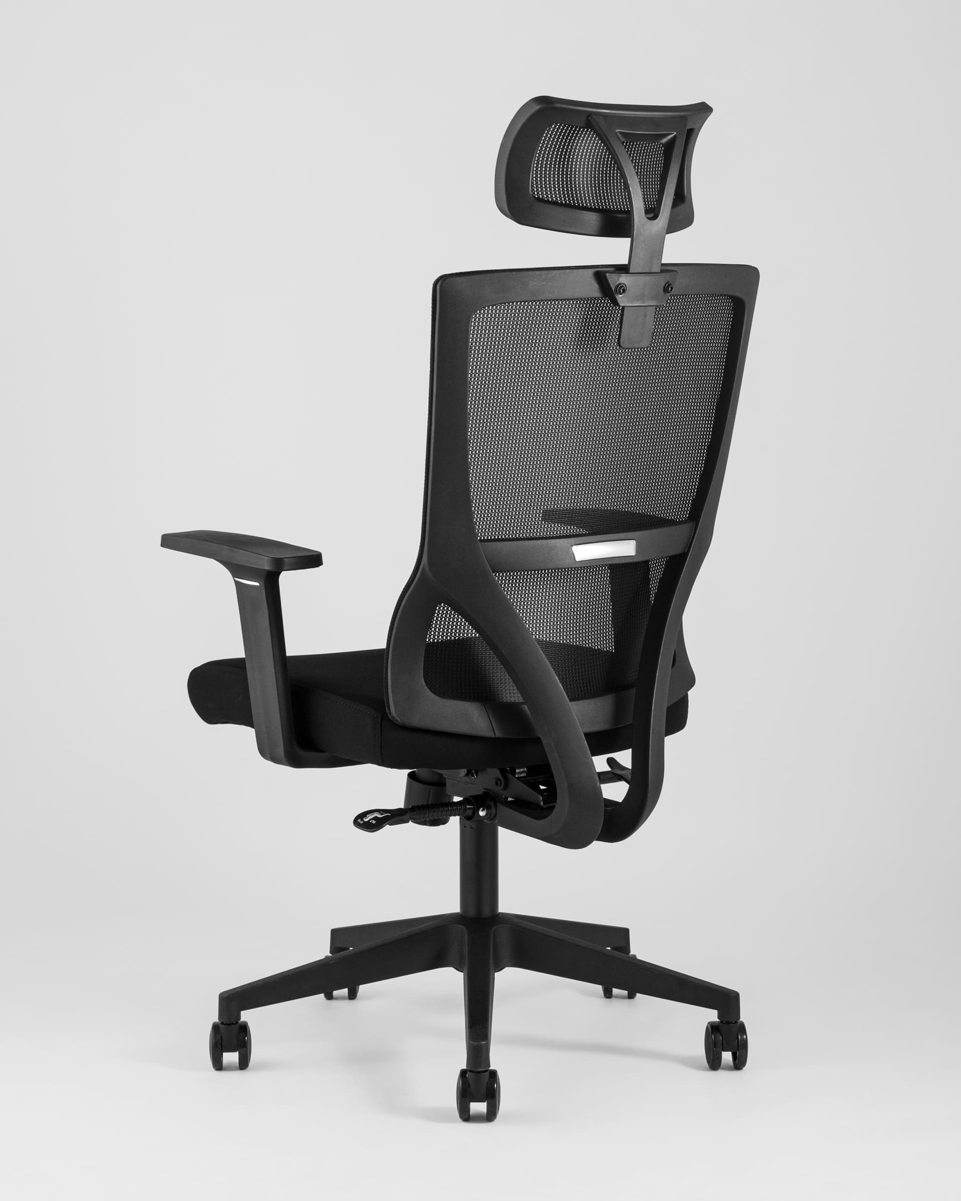 kreslo-rukovoditelya-topchairs-local-chernoe_Gray__5_