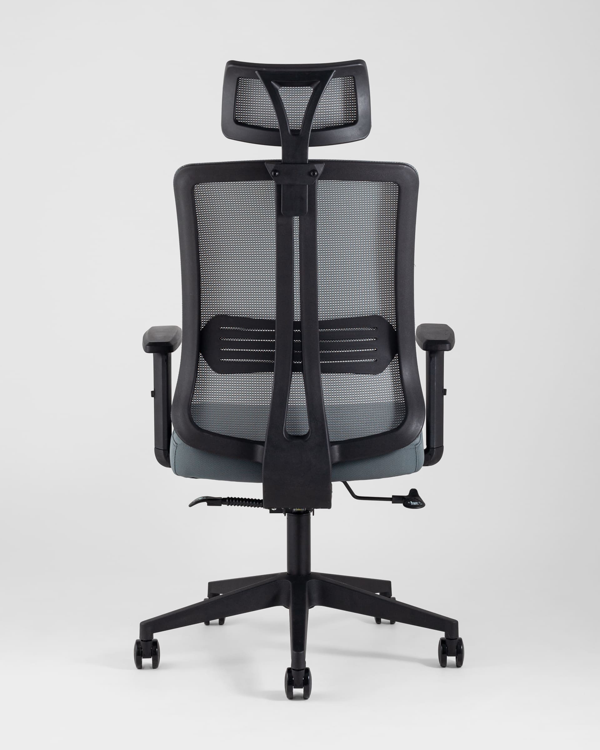kreslo-rukovoditelya-topchairs-post-seroe_Gray__4_