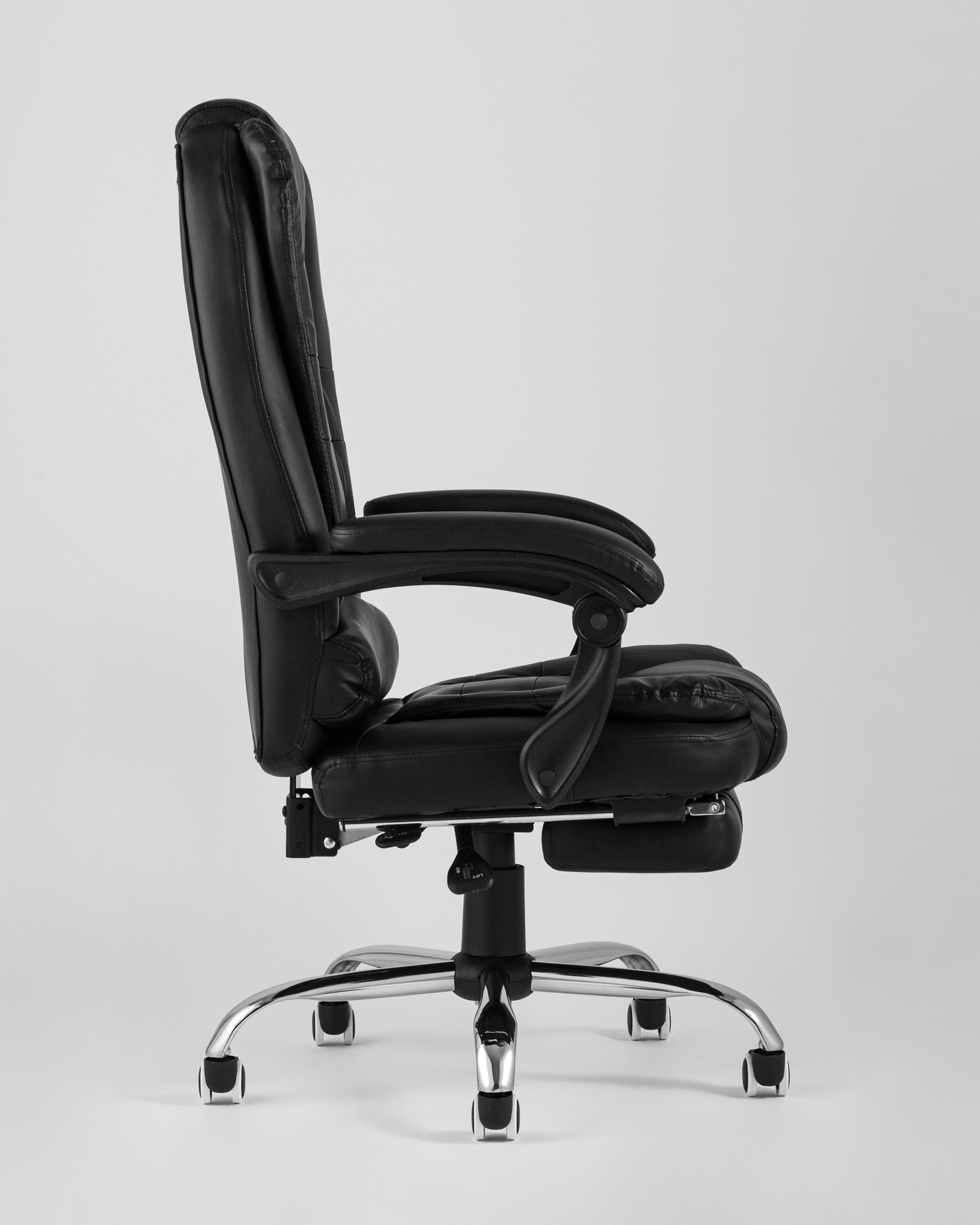 kreslo-rukovoditelya-topchairs-president-chernoe__3_