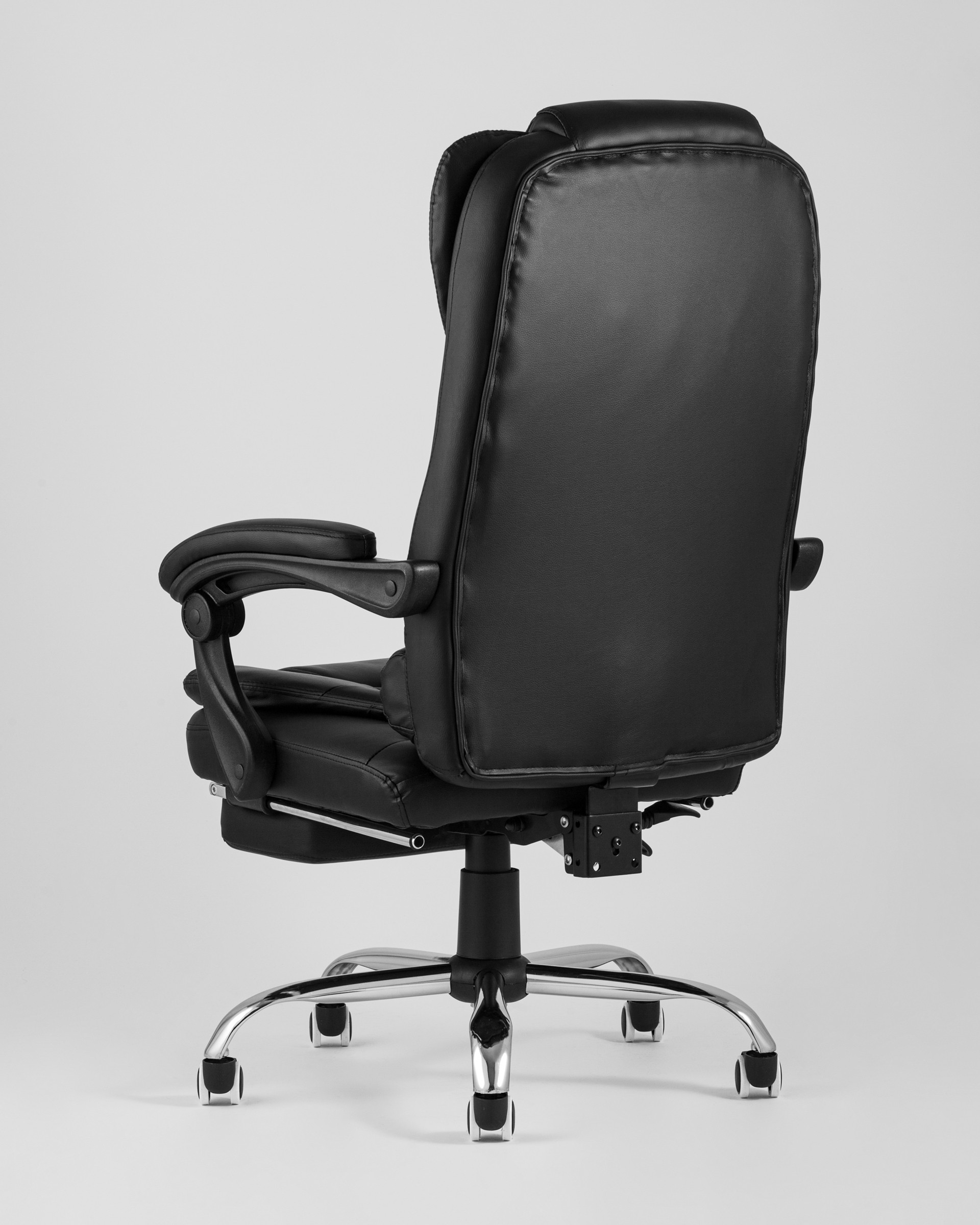 kreslo-rukovoditelya-topchairs-president-chernoe__5_