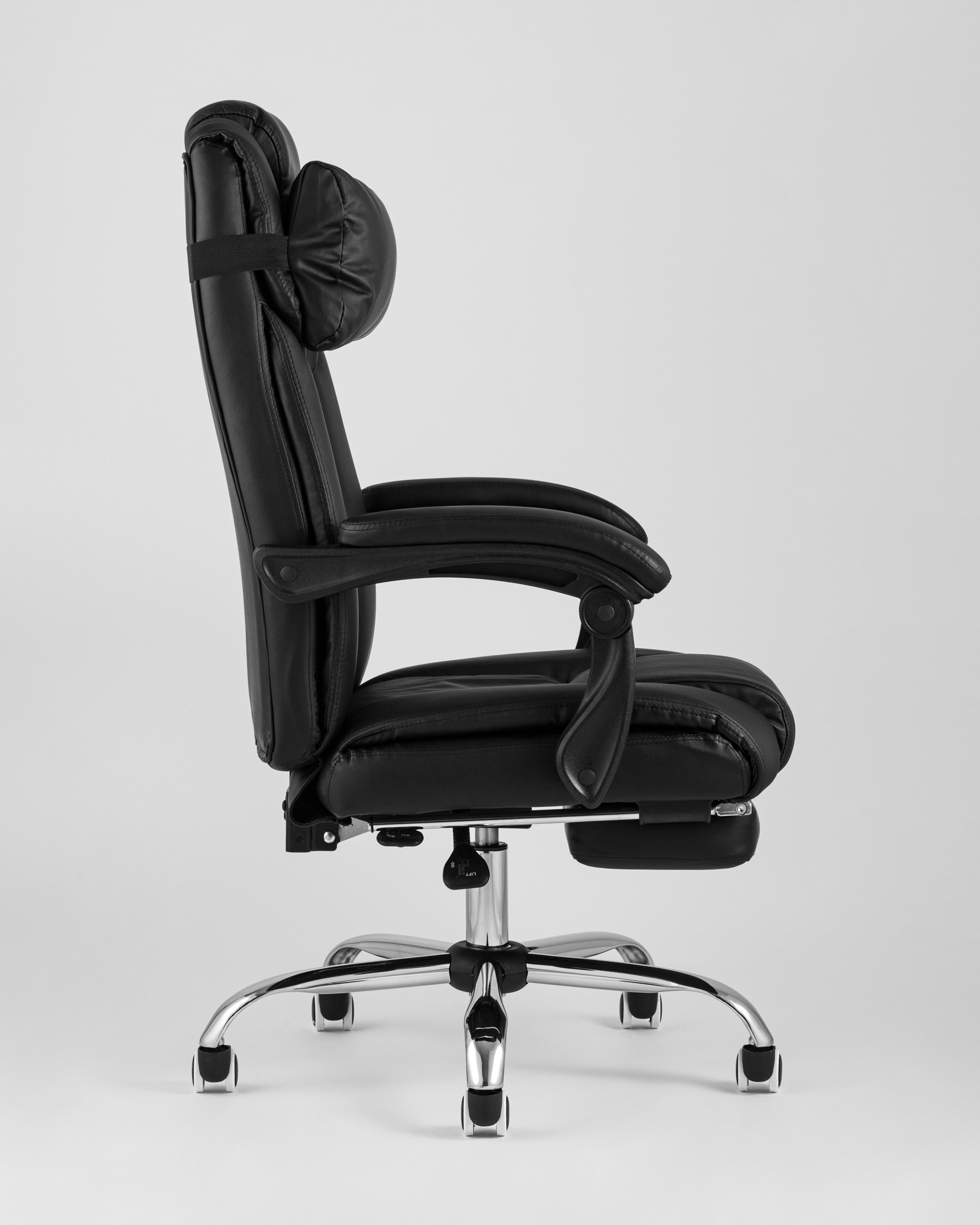 kreslo-rukovoditelya-topchairs-royal-chernoe-Grey_3_