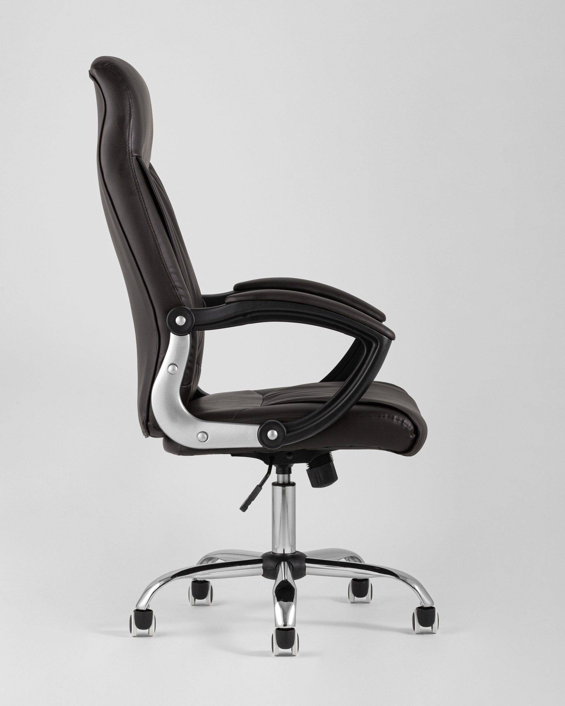kreslo-rukovoditelya-topchairs-tower-korichnevoe__3_