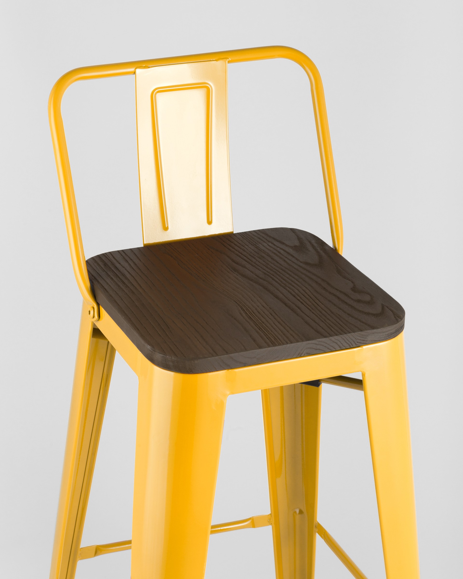 stul-barnyj-tolix-wood-so-spinkoj-zheltyj__6_