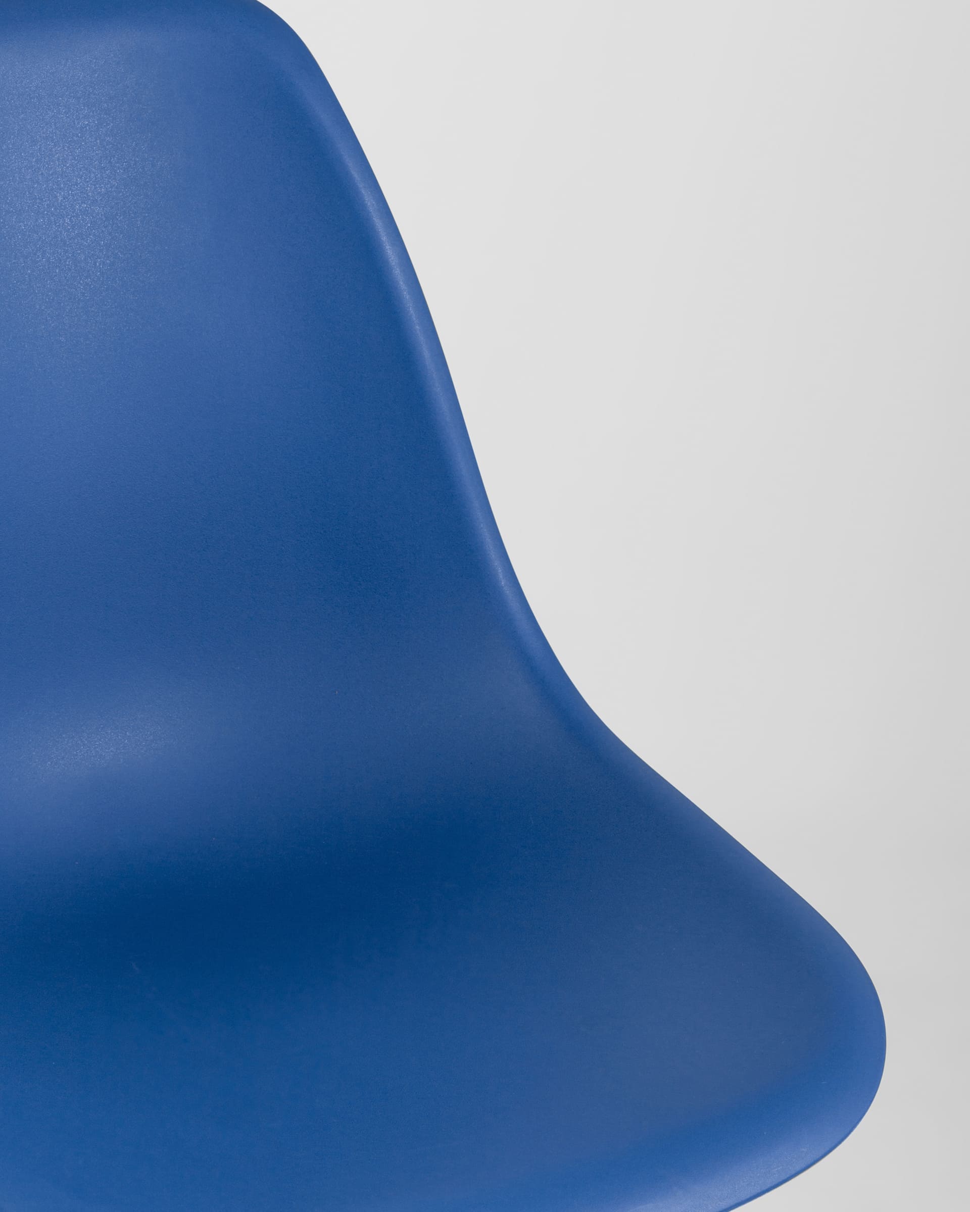 stul-eames-style-dsw-sinij_Gray__7_